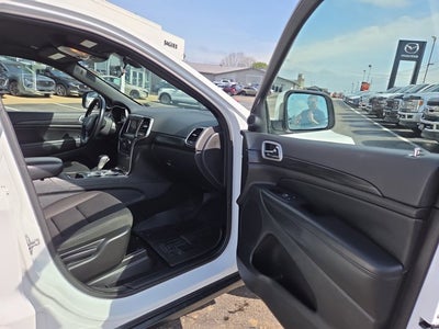 2020 Jeep Grand Cherokee Laredo E