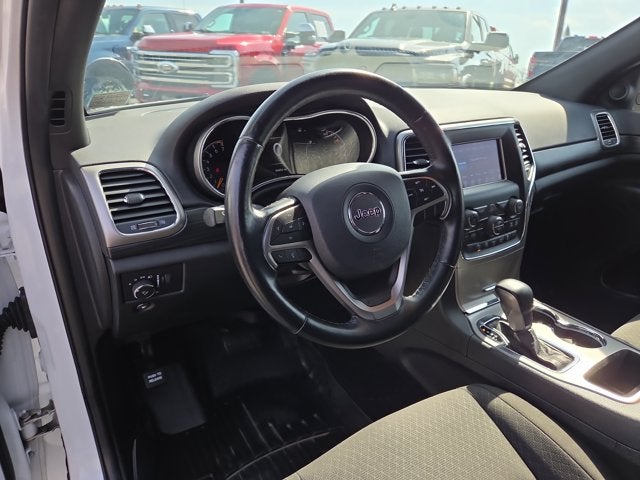 2020 Jeep Grand Cherokee Laredo E