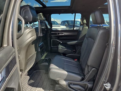 2025 Jeep Wagoneer L Series II Carbide