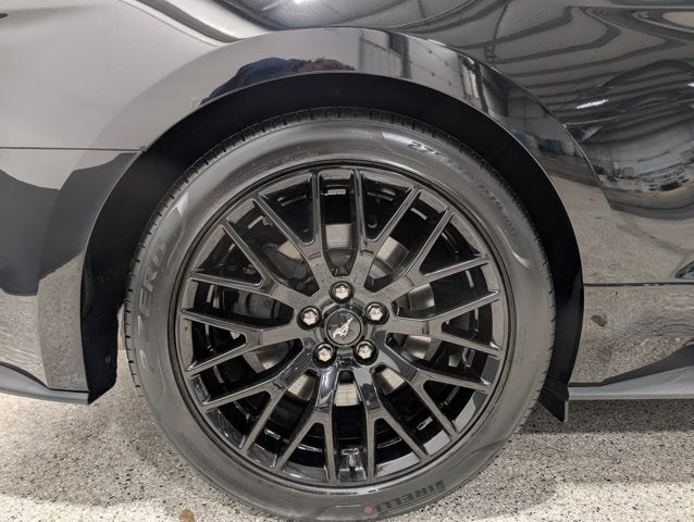 2021 Ford Mustang Base