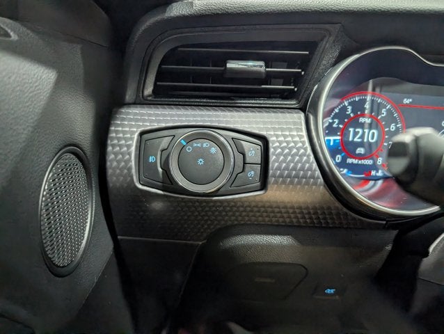 2021 Ford Mustang Base