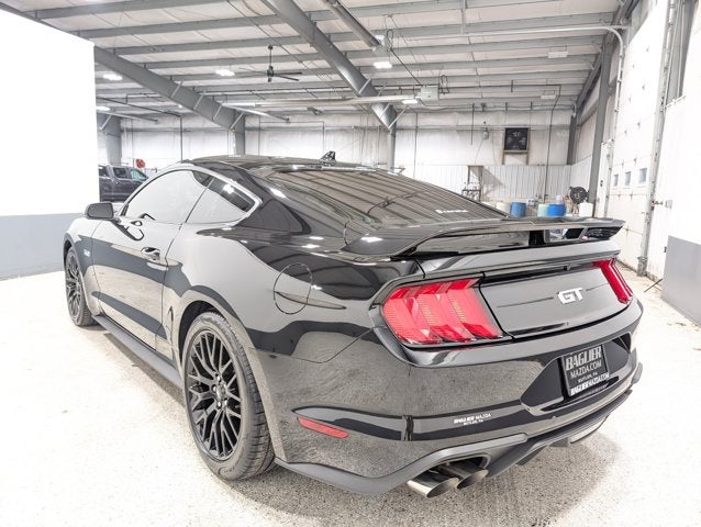 2021 Ford Mustang Base