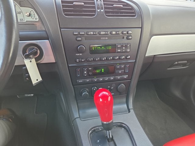 2002 Ford Thunderbird w/Hardtop Deluxe