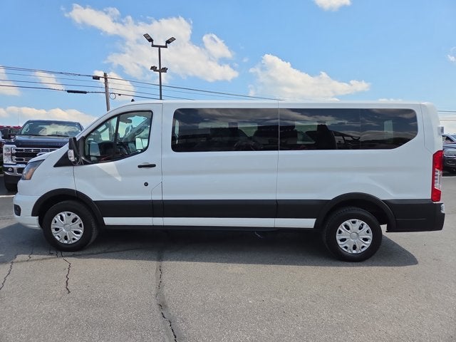 2023 Ford Transit Passenger Wagon XLT