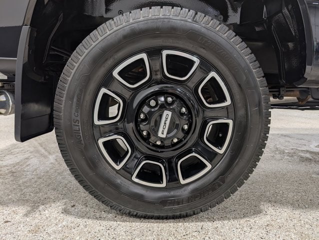 2025 Ford F-250 Super Duty Platinum