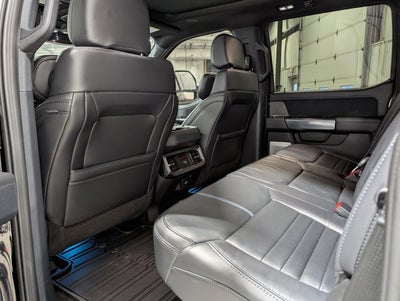 2025 Ford F-250 Super Duty Platinum