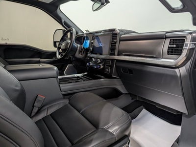 2025 Ford F-250 Super Duty Platinum