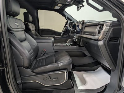 2025 Ford F-250 Super Duty Platinum