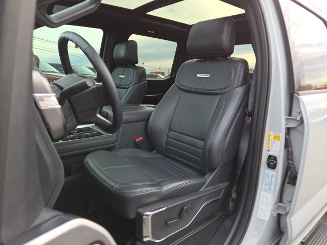 2025 Ford F-250 Super Duty Platinum