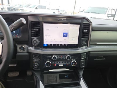 2025 Ford F-250 Super Duty Platinum