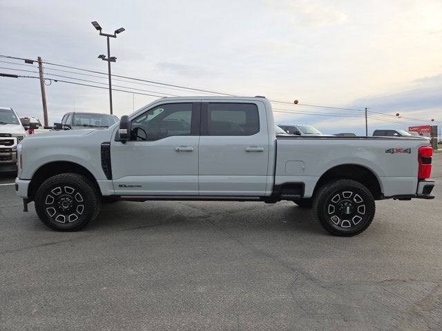 2025 Ford F-250 Super Duty Platinum