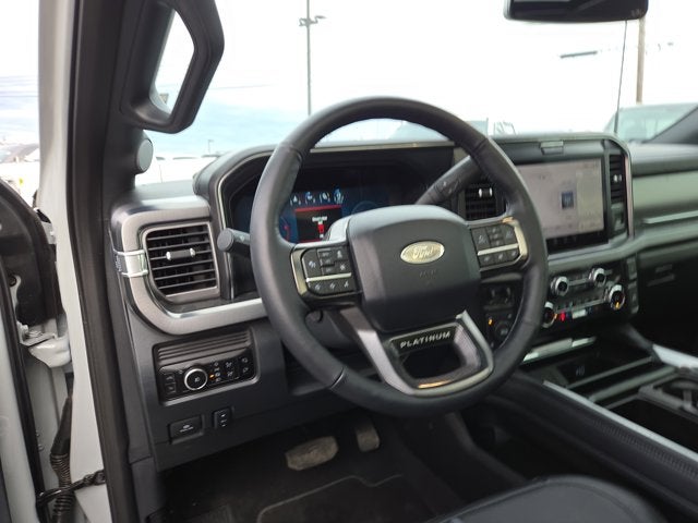 2025 Ford F-250 Super Duty Platinum