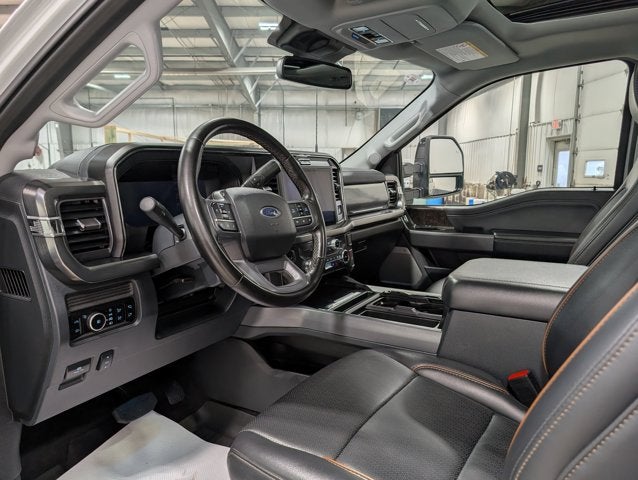 2025 Ford F-250 Super Duty LARIAT