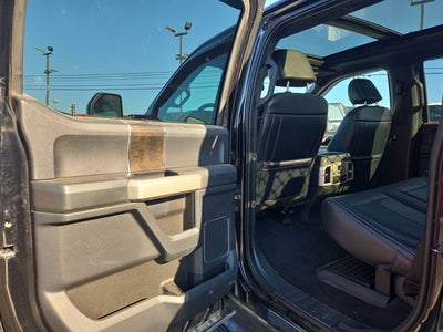 2022 Ford F-250 Super Duty LARIAT