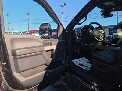 2022 Ford F-250 Super Duty LARIAT