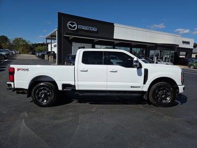 2023 Ford F-250 Super Duty LARIAT