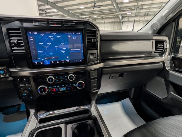 2024 Ford F-250 Super Duty LARIAT