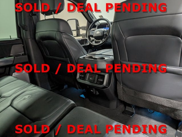 2025 Ford F-250 Super Duty Platinum