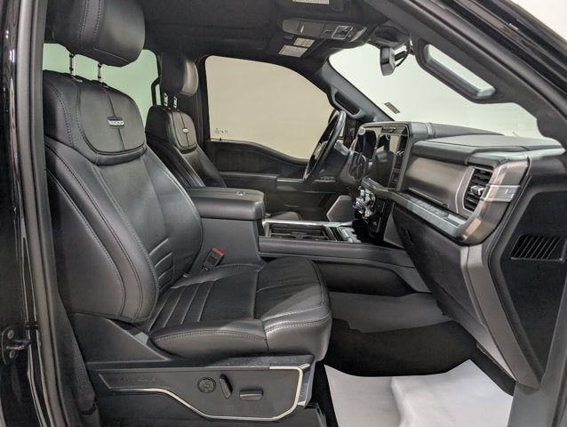 2025 Ford F-250 Super Duty Platinum