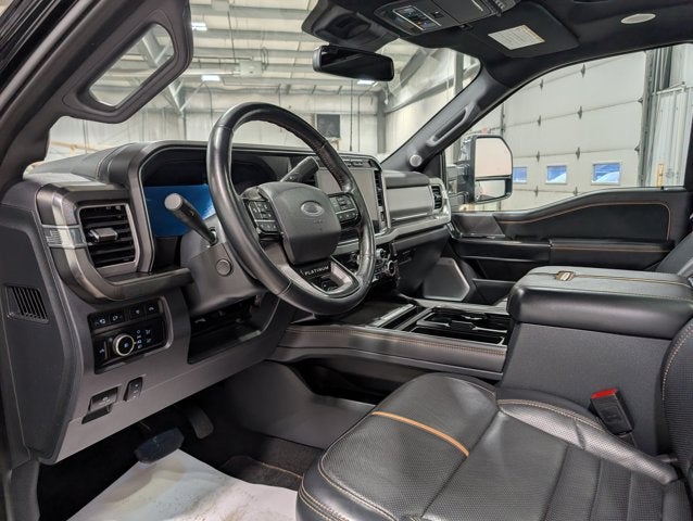 2024 Ford F-250 Super Duty Platinum