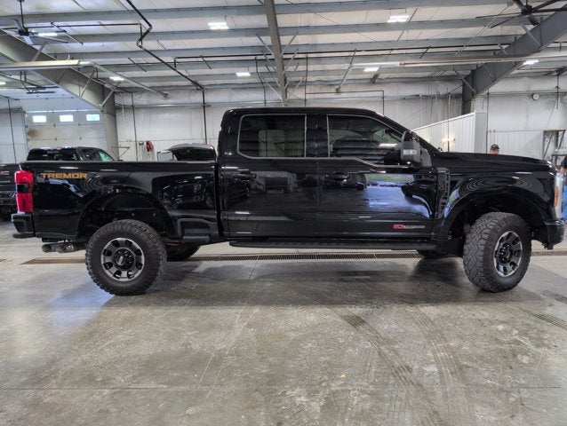 2023 Ford F-250 Super Duty LARIAT