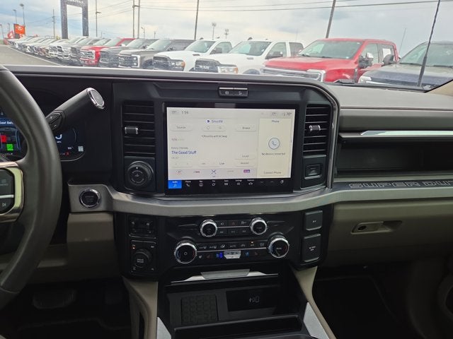 2025 Ford F-250 Super Duty Platinum