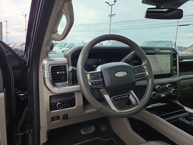 2025 Ford F-250 Super Duty Platinum