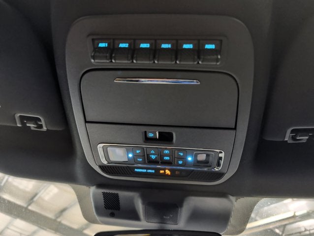 2025 Ford F-250 Super Duty Platinum