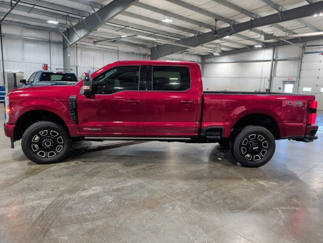 2025 Ford F-250 Super Duty Platinum