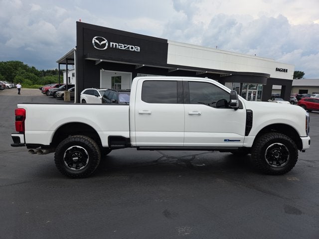 2025 Ford F-250 Super Duty LARIAT