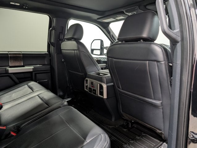 2022 Ford F-250 Super Duty LARIAT