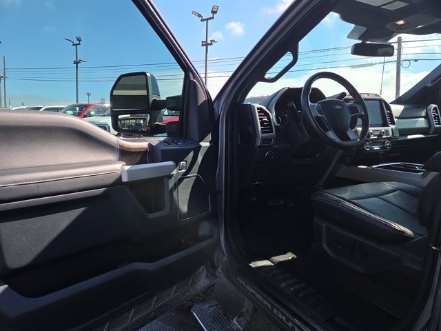 2022 Ford F-250 Super Duty LARIAT