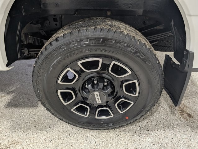 2023 Ford F-350 Super Duty Platinum