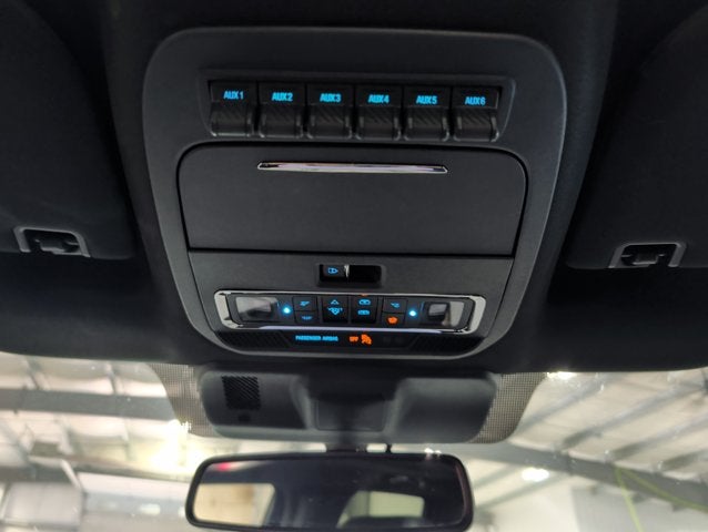 2025 Ford F-350 Super Duty Platinum