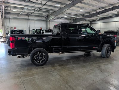 2025 Ford F-350 Super Duty Platinum