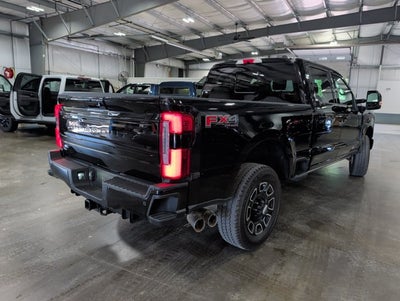 2025 Ford F-350 Super Duty Platinum