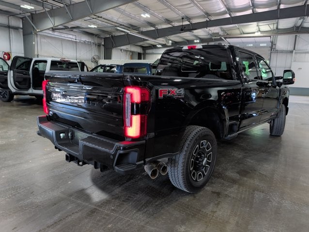2025 Ford F-350 Super Duty Platinum