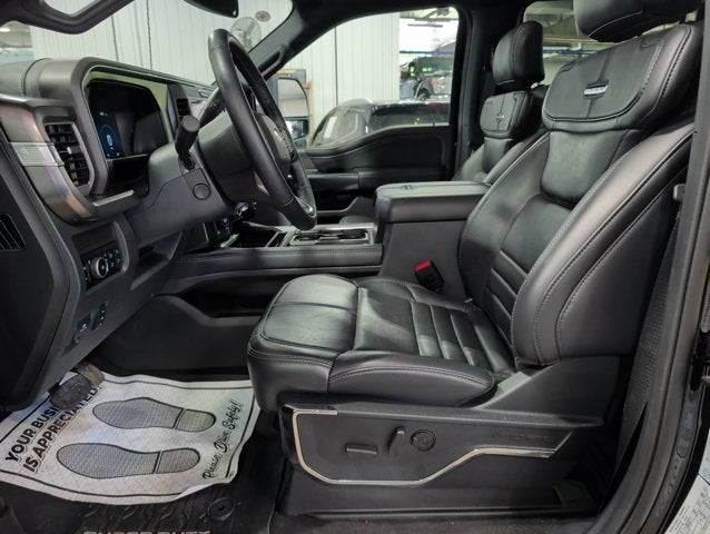 2025 Ford F-350 Super Duty Platinum