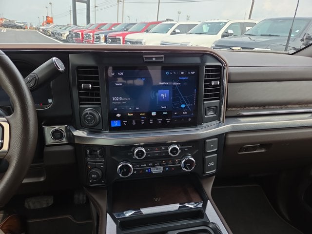 2025 Ford F-350 Super Duty King Ranch