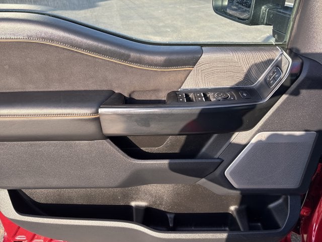 2024 Ford F-350 Super Duty Platinum