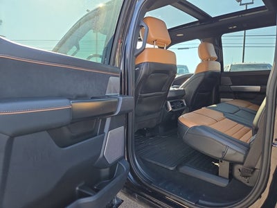 2023 Ford F-350 Super Duty Platinum