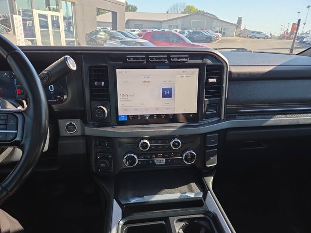 2023 Ford F-350 Super Duty Platinum