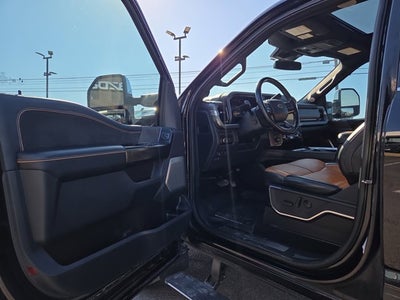 2023 Ford F-350 Super Duty Platinum