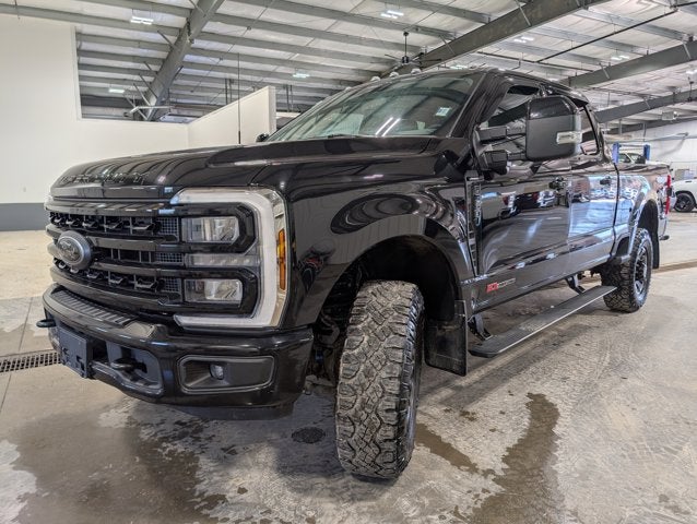 2024 Ford F-350 Super Duty LARIAT
