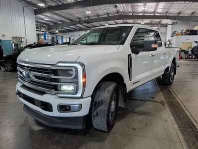 2025 Ford F-350 Super Duty Platinum