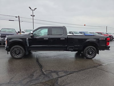 2023 Ford F-350 Super Duty Platinum