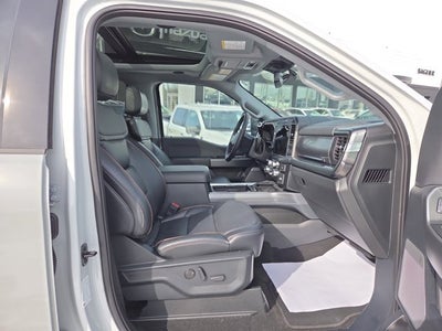 2025 Ford F-350 Super Duty LARIAT