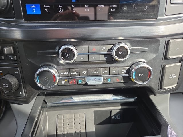 2025 Ford F-350 Super Duty LARIAT