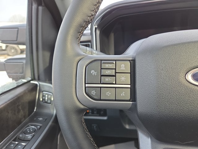 2025 Ford F-350 Super Duty LARIAT