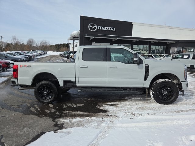 2025 Ford F-350 Super Duty LARIAT